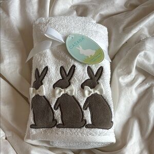 CASABA bunny and bows uber soft 100% cotton 2 hand towel set